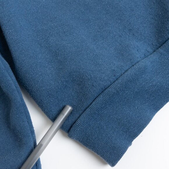 Vintage University of Manitoba Sweatshirt 90s Balboa Beach Club Blue Large - Picture 12 of 13